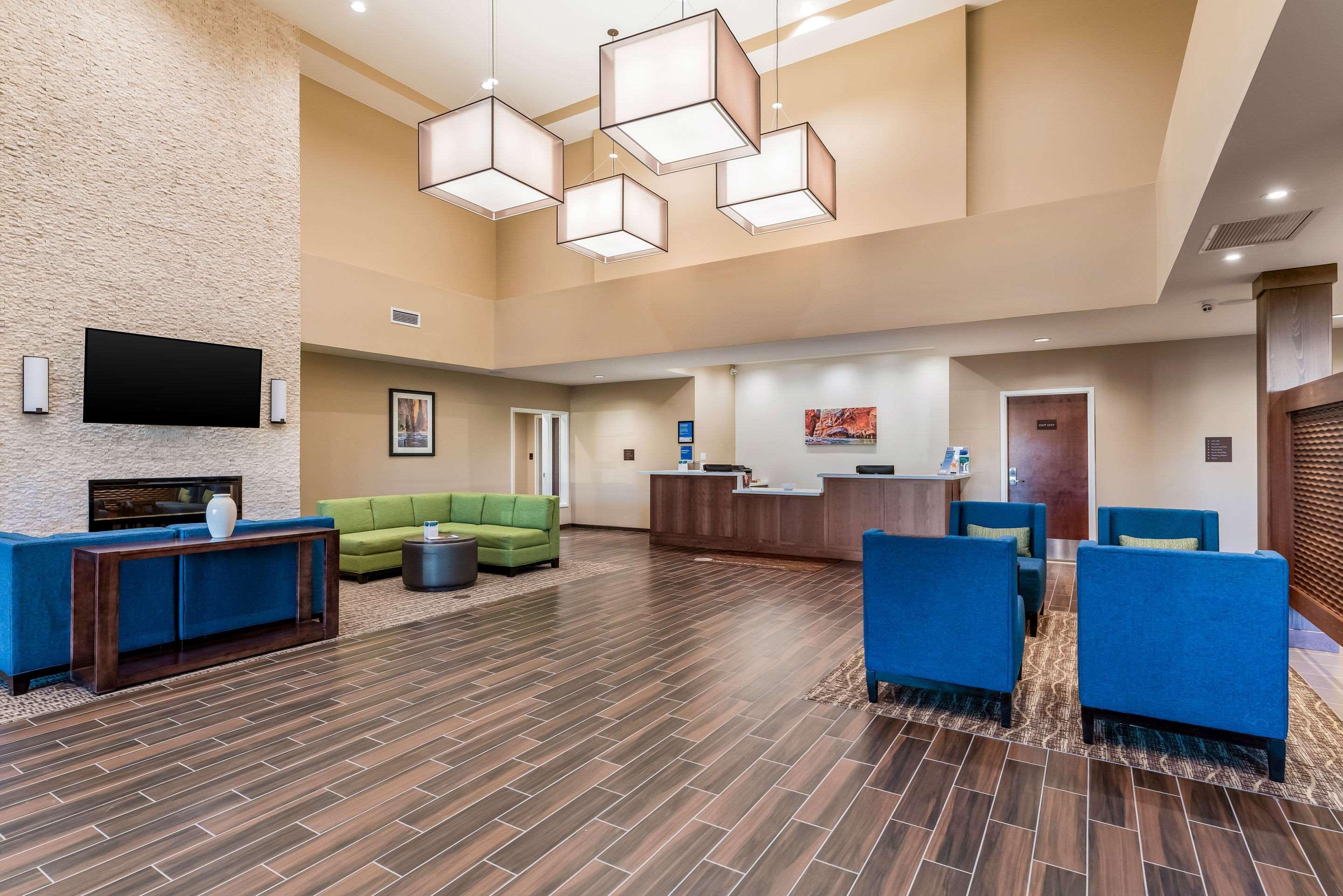 Comfort Inn & Suites Zion Park Area Гаррікейн Екстер'єр фото