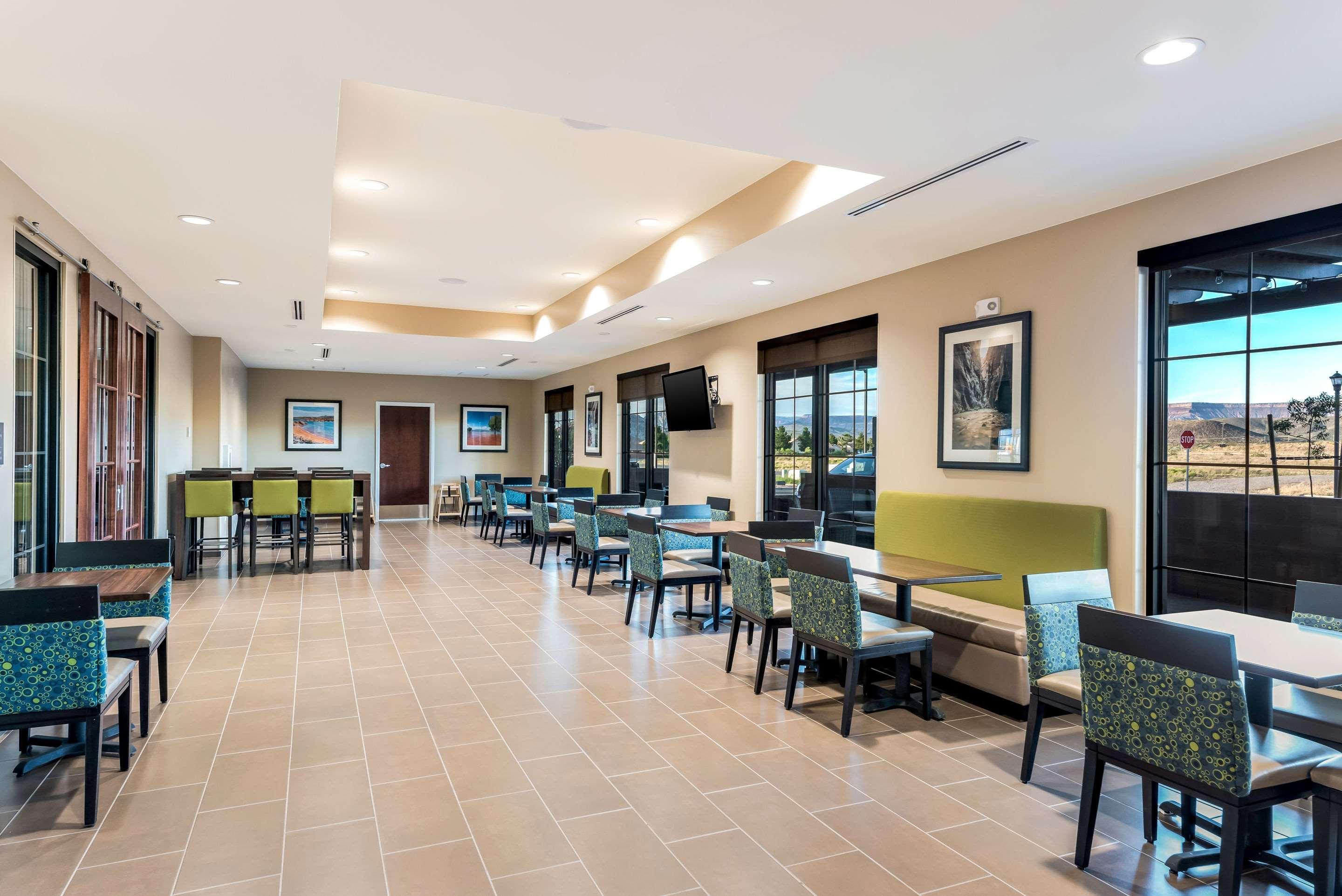 Comfort Inn & Suites Zion Park Area Гаррікейн Екстер'єр фото